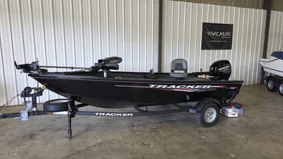 BOATZON | Tracker® Boats SGV16T 2025