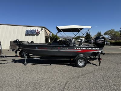BOATZON | Tracker® Boats Super Guide V16 SC 2015