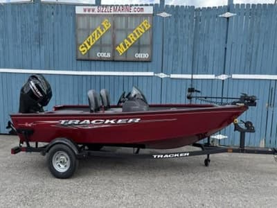 BOATZON | Tracker® Boats Super Guide V16 SC 2025