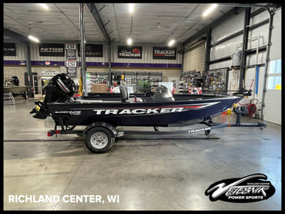 BOATZON | Tracker® Boats Super Guide V16 SC 2026