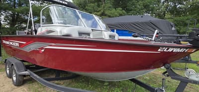 BOATZON | Tracker® Boats TARGA V18 CB 2017
