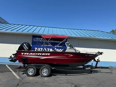 BOATZON | Tracker® Boats Targa V18 Combo 2015
