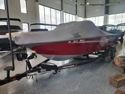BOATZON | Tracker® Boats Targa V18 Combo 2021