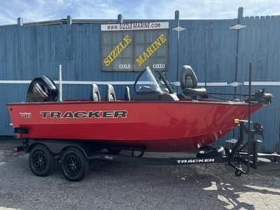 BOATZON | Tracker® Boats Targa V18 Combo 2026