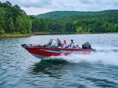 BOATZON | Tracker® Boats Targa V19 Combo 2026