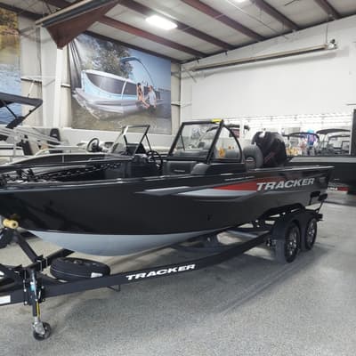 BOATZON | Tracker® Boats Targa V19 WT 2026