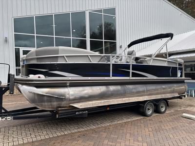 BOATZON | Tracker SunTracker Party Barge 25 2008