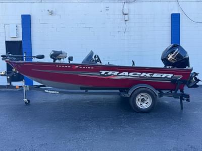 BOATZON | Tracker Super Guide V16 SC 2019 BOATZON | Tracker Super Guide V16 SC 2019