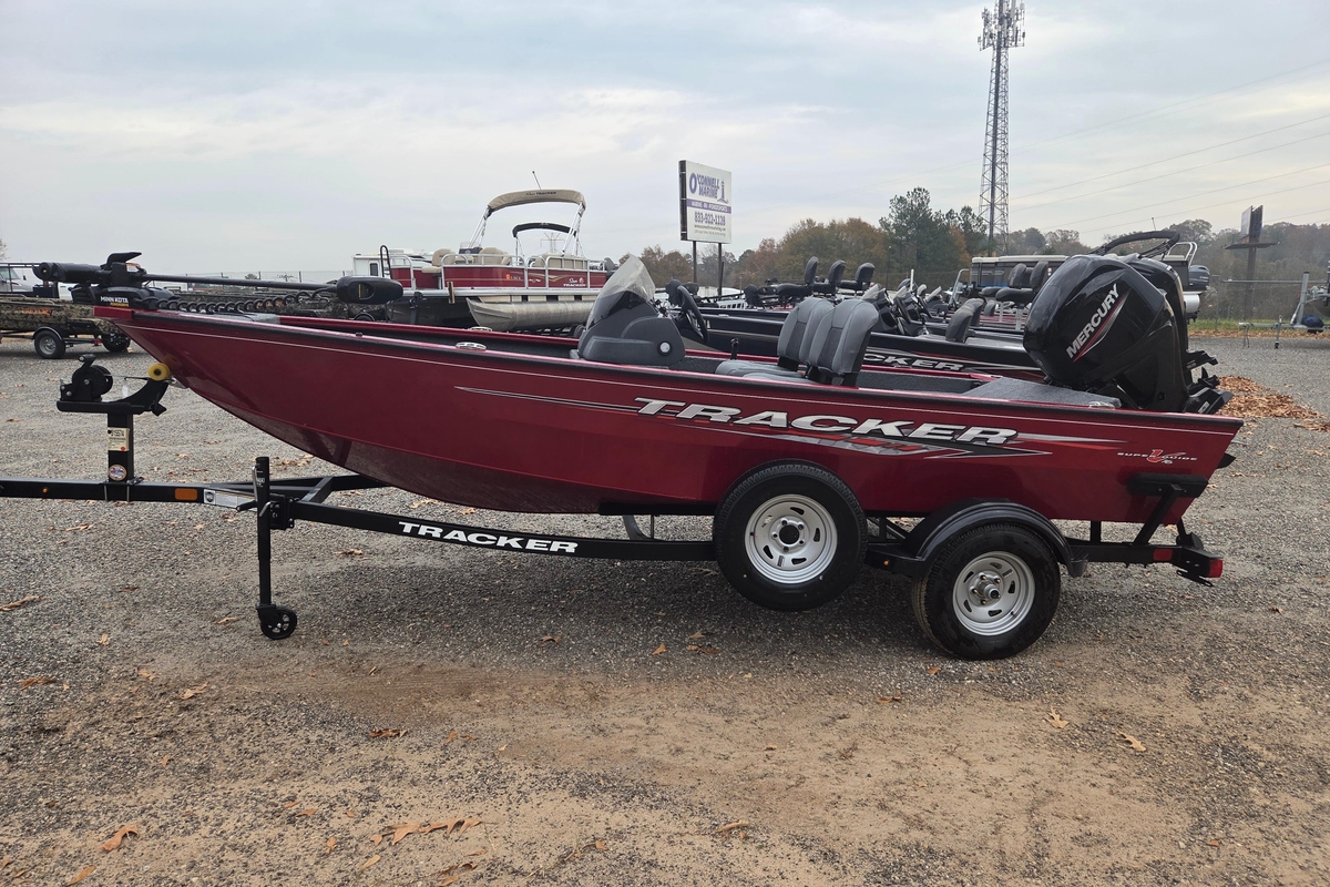 2025 Tracker Super Guide V16 SC - Sold Boat