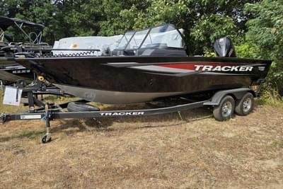 BOATZON | Tracker Targa V19 WT Tournament Edition 2026
