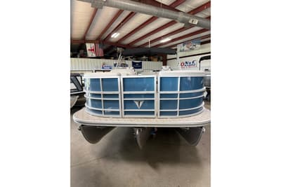 BOATZON | Trifecta 22ULE275 2025