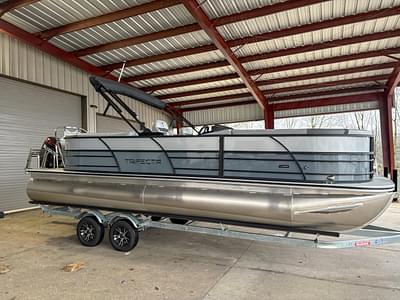 BOATZON | Trifecta 24 RF CS30 2025
