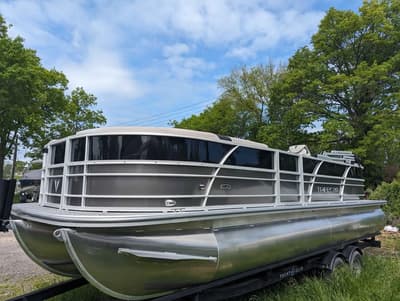 BOATZON | Trifecta 24 RF LE Series w 150 HP Suzuki Outboard 2025