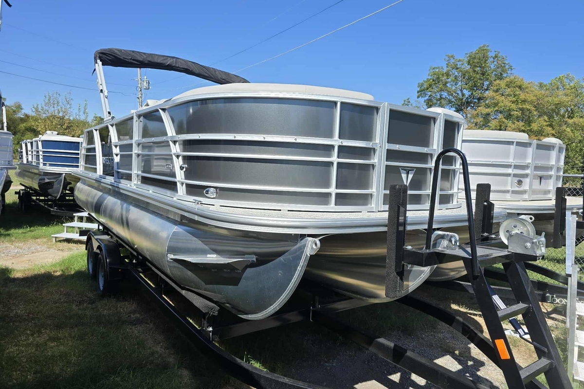 2026 Trifecta 24ULLET275 - Sold Boat