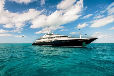 BOATZON | Trinity Yachts CUSTOM 2009