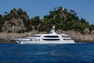 BOATZON | Trinity Yachts Motor Yacht 2010 BOATZON | Trinity Yachts Motor Yacht 2010