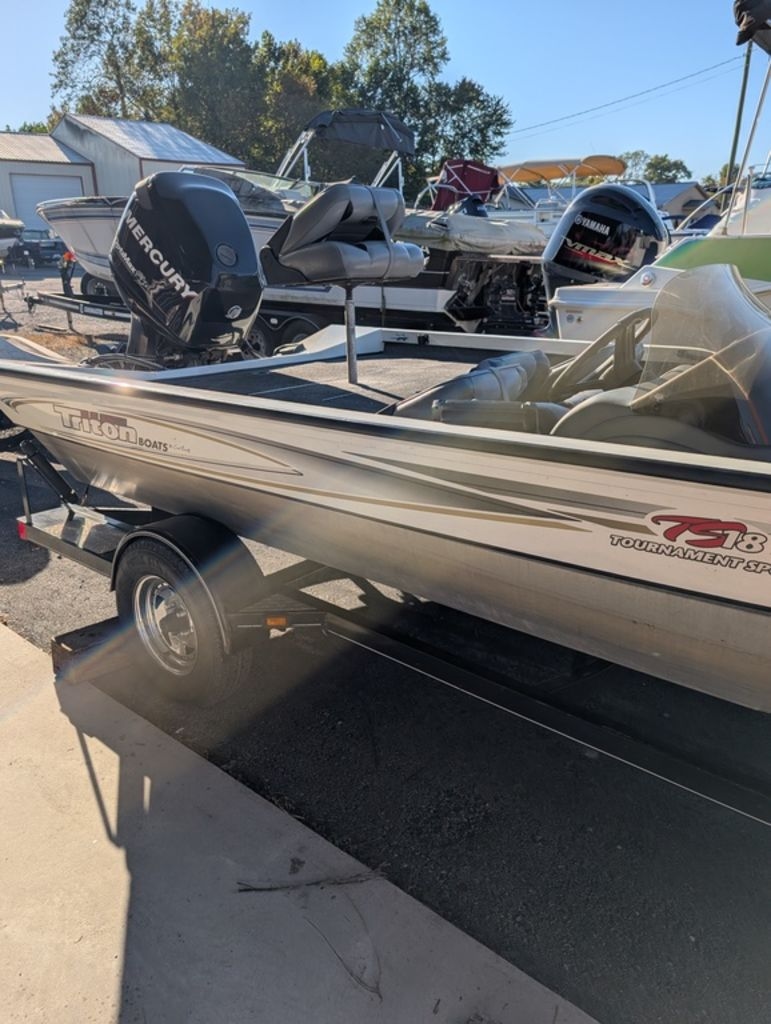 2008 Triton 18 TS - Sold Boat