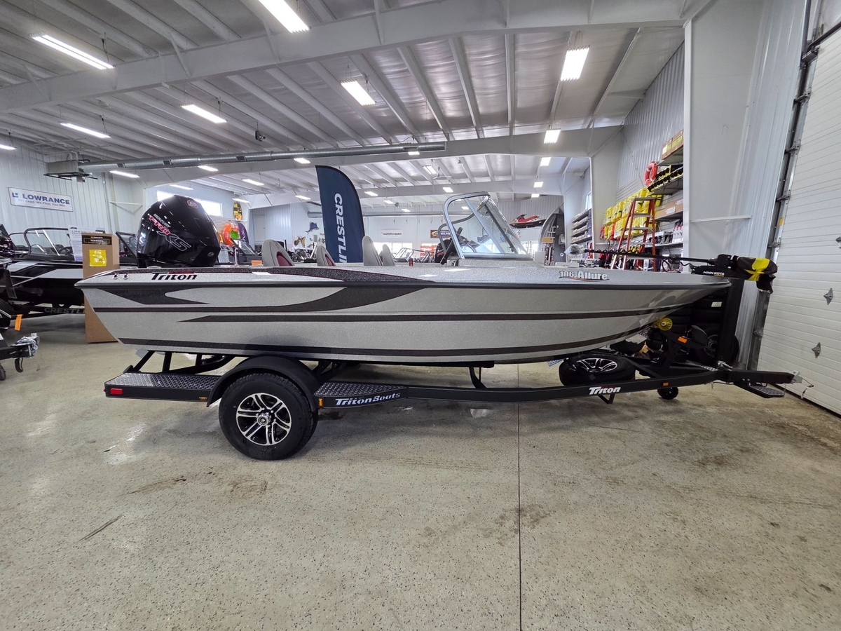 2026 Triton 186 Allure - Sold Boat