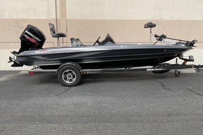 BOATZON | Triton 18XS 2013