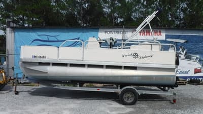 BOATZON | Triton/ 2018 Suzuki 18 Pontoon Fisherman 2003