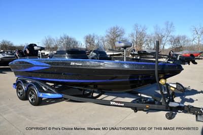 BOATZON | Triton 206 Fishunter w300 ProXS 2023