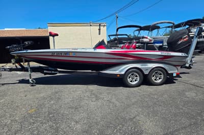 BOATZON | Triton 20XS DC 2011