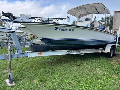 BOATZON | Triton 23 Tunnel 2000