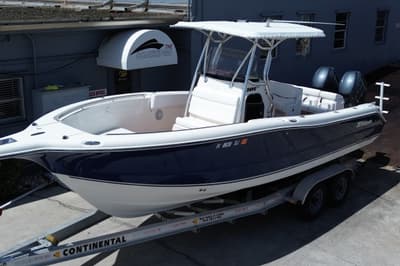 BOATZON | Triton 2690 CC 2005