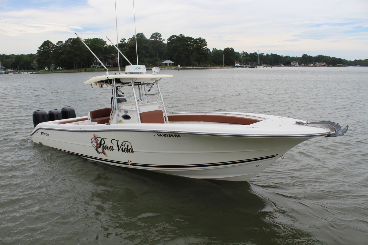 2006 Triton 351 CC - Sold Boat