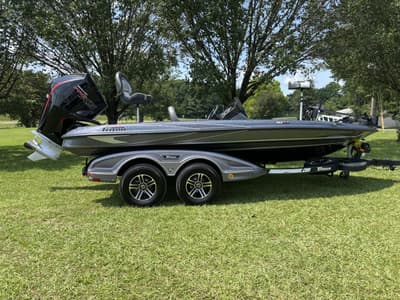 BOATZON | Triton Boats 18 TrX 2026