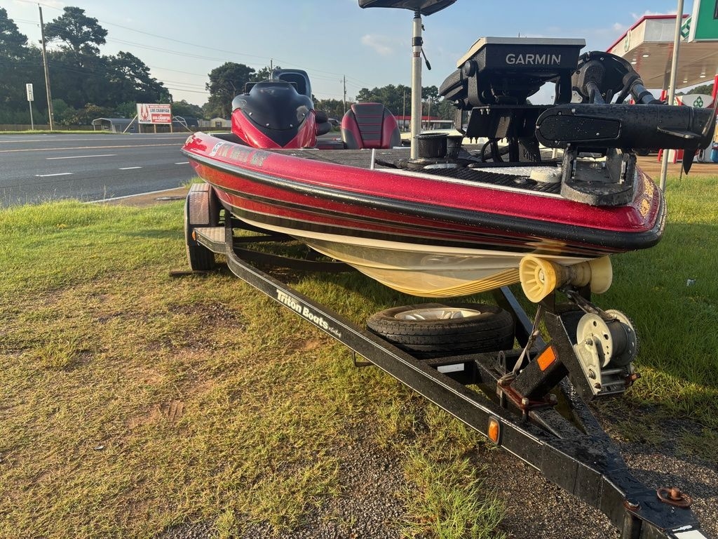 Triton Boats 19 XS 2010