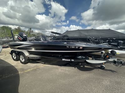 BOATZON | Triton Boats 20 TRX 2016