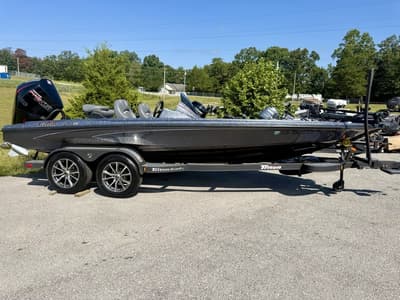 BOATZON | Triton Boats 20XP Patriot 2024