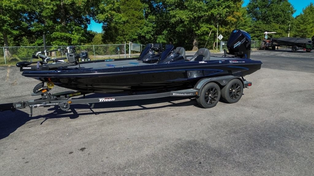 2025 Triton Boats 20XP Patriot - Sold Boat