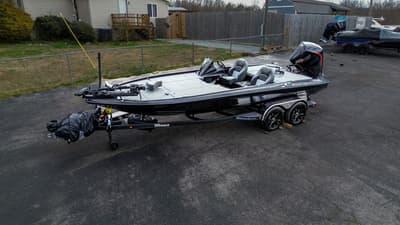 BOATZON | Triton Boats 20XP Patriot 2026