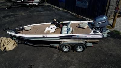 BOATZON | Triton Boats TR21 2000
