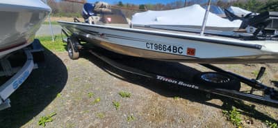 BOATZON | Triton Boats VT 19 2008