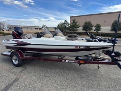 BOATZON | Triton TR 176 DC 2003