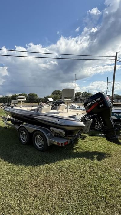BOATZON | Triton TR186 2000 BOATZON | Triton TR186 2000