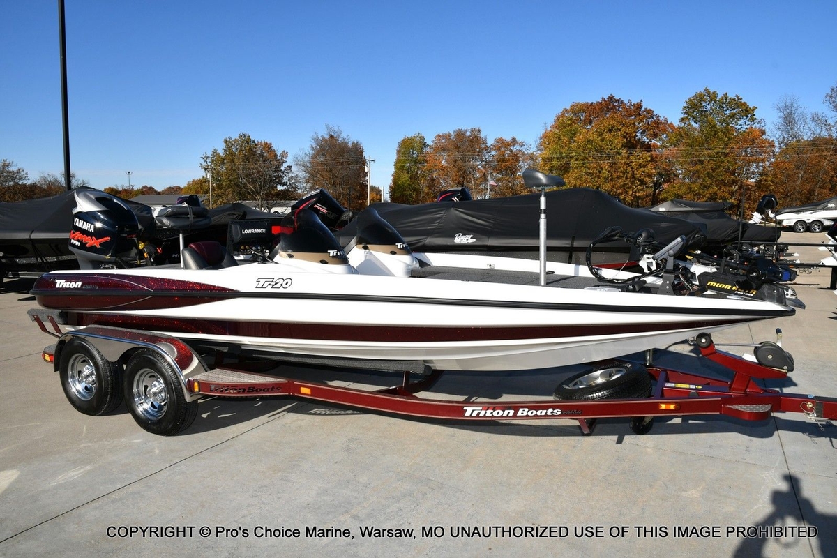 2001 Triton TR20 DUAL CONSOLE - Sold Boat