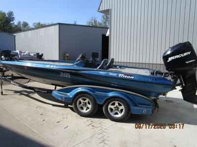 BOATZON | TRITON TR21X 2005