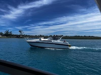 BOATZON | Trojan 108 Meter International 1988