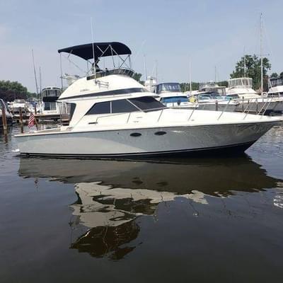 BOATZON | Trojan 108 Meter Sedan 1987 BOATZON | Trojan 108 Meter Sedan 1987