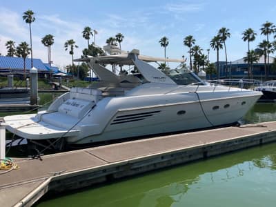 BOATZON | Trojan 440 Express 1998
