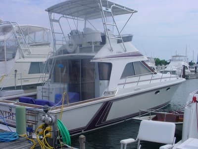 BOATZON | Trojan International 12 Meter Convertible 1988