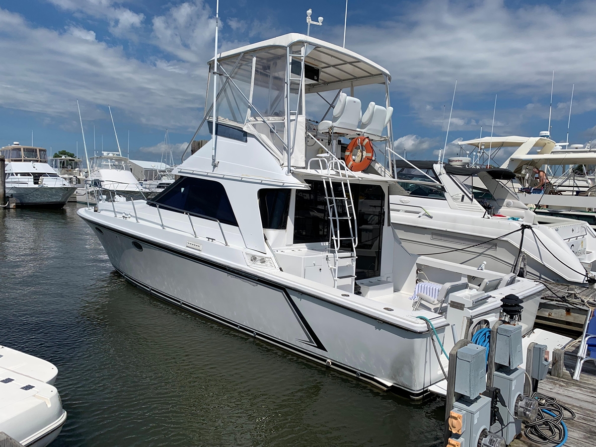 1989 Trojan International 12 Meter Convertible - Sold Boat
