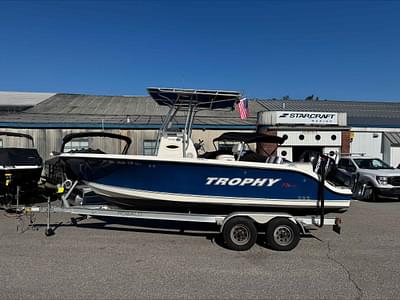 BOATZON | Trophy 2103 Center Console 2009