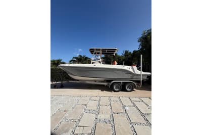 BOATZON | Trophy 2203 Center Console 2022