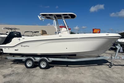 BOATZON | Trophy T24 CC 2024