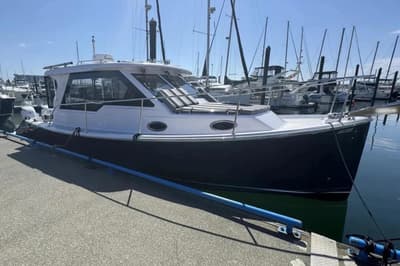 BOATZON | True North 34 Outboard Express 2022